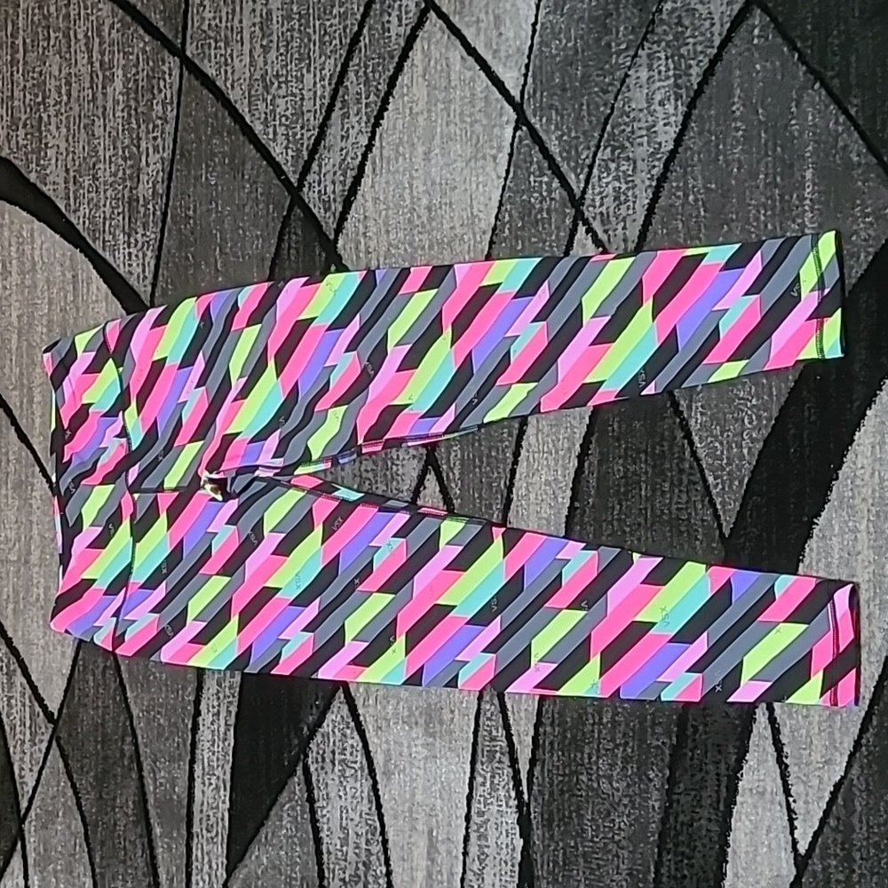 VSX SPORT 2015 KNOCKOUT BY VICTORIA SECRET LOGO LEGGINGS